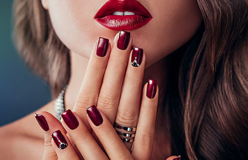 10 Best Online Nail Technician Courses in 2023 (Free & Paid) - Skill Courses